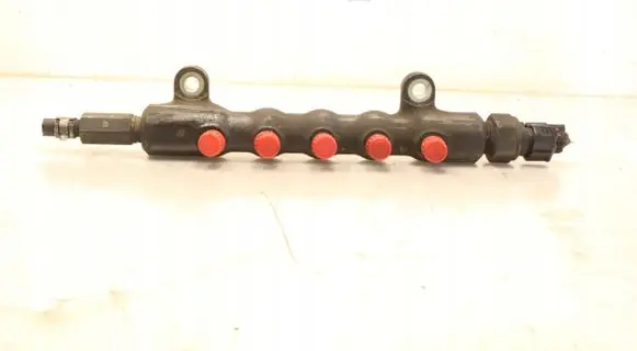 Toyota Avensis T250 Fuel main line pipe