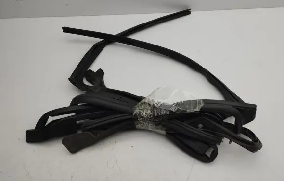 Rubber seal rear door