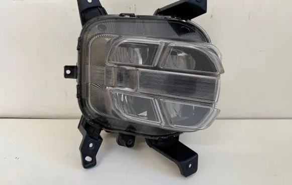 KIA Sportage Front fog light 202F1600 00R6876