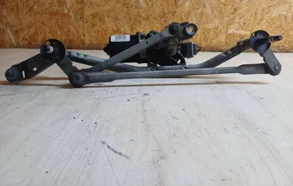 Nissan Qashqai+2 Front wiper linkage and motor 54526611 28800JD900