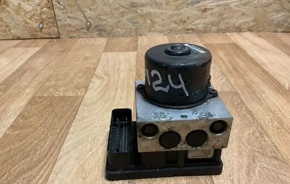 Ford Focus ABS Pump 5WK84031 10092501103