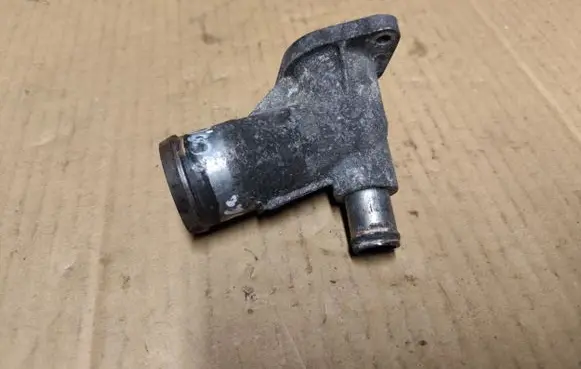 Chrysler 300 - 300C Engine coolant pipe/hose