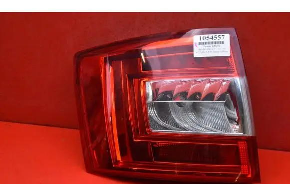 Skoda Octavia Mk3 (5E) Rear/tail lights 5E9945095A