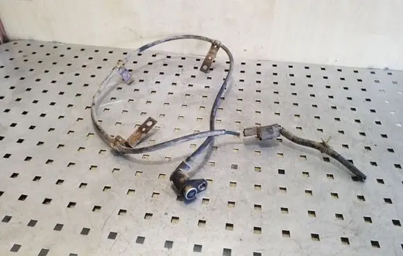 Mitsubishi Pajero Sport I ABS rear brake sensor 
