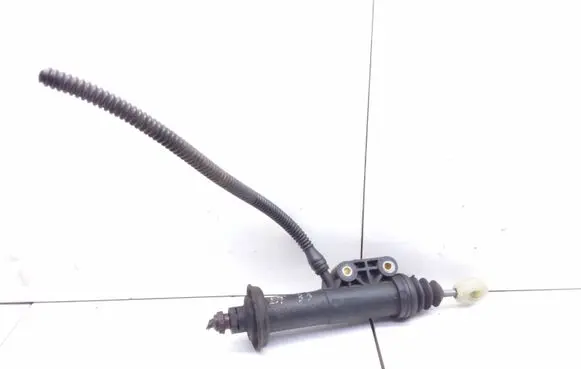 Volkswagen II LT Clutch slave cylinder 0002903212