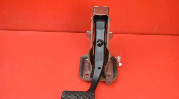 Volkswagen PASSAT CC Accelerator throttle pedal 1K172117H