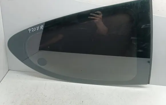 Peugeot 207 Rear side window 43R001583 E000231 AS2M3232DOT682
