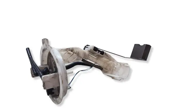 Mercedes-Benz C W205 Fuel level sensor A2044700694