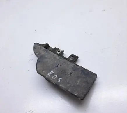 Volkswagen Eos Rear mudguard 1Q0854855