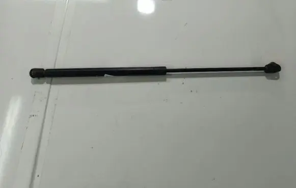 Mini One - Cooper R50 - 53 Tailgate/trunk strut/damper 