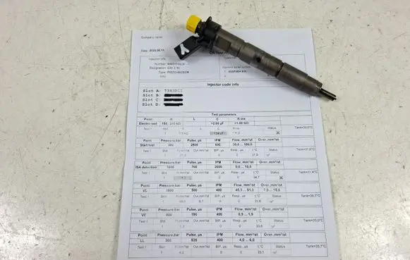 BMW 3 E90 E91 Fuel injector 7805428