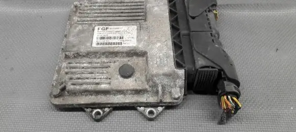 Fiat Punto (188) Engine control unit/module ECU 55195817