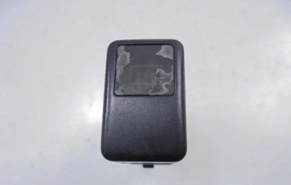 Honda Civic Windscreen/window heater switch M10468