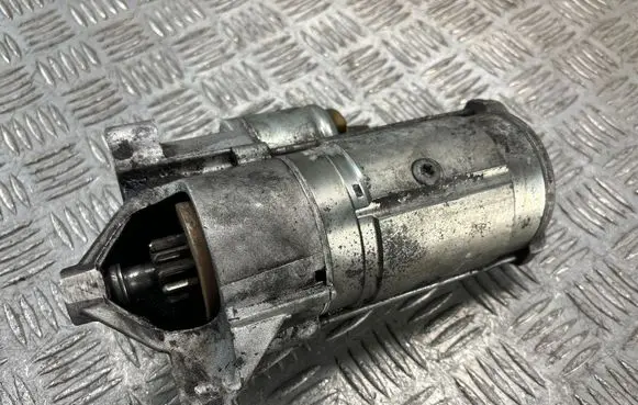 Citroen C4 Grand Picasso Starter motor 9646972280 D8R27