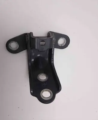 Rear door upper hinge