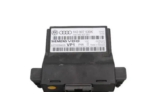 Volkswagen Touran I Gateway control module 1K0907530K 1K0907951