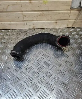 Intercooler hose/pipe