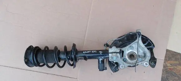 Volkswagen Golf VII Front shock absorber/damper 5Q0413031 5Q0407258A