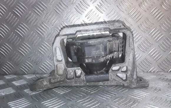 Ford Focus Engine mount bracket cv616f012eb