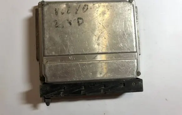 Volvo XC90 Engine control unit/module 0281011078 1039S00000