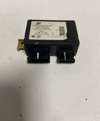 Seat Alhambra (Mk1) Immobilizer control unit/module YM2119A366AA 73657912 7M3953257