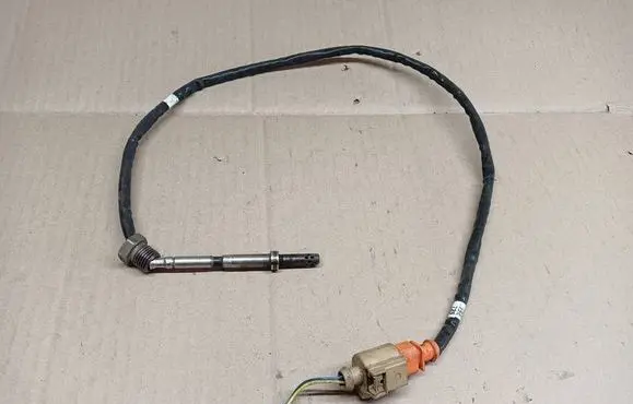 Exhaust gas temperature sensor