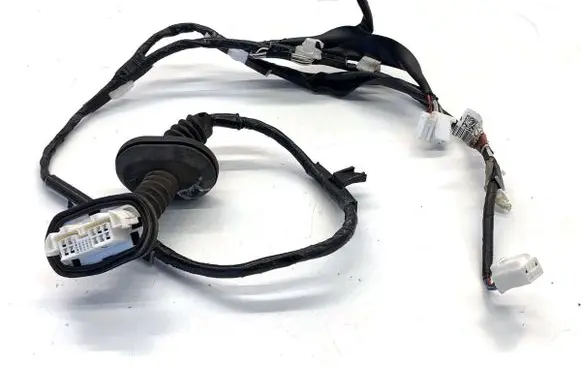 Toyota Yaris Cross Rear door wiring loom 821530DD80A