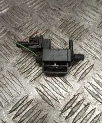 Mercedes-Benz C W203 Turbo solenoid valve 0025401897