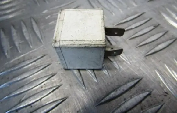 Ford Fiesta Other relay 90gg13l028aa v23135-k52-x155