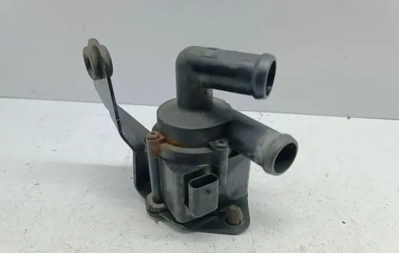 BMW 5 F10 F11 Electric auxiliary coolant/water pump 9167206 64119167206 701899030