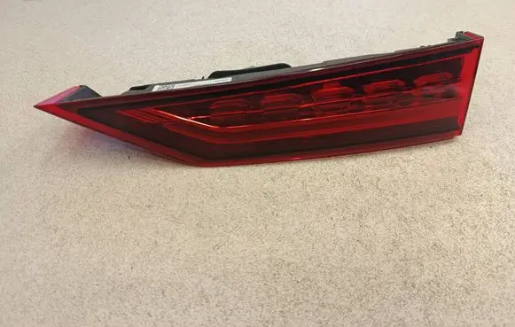 Volvo V60 Tailgate rear/tail lights 32228905 21061508017