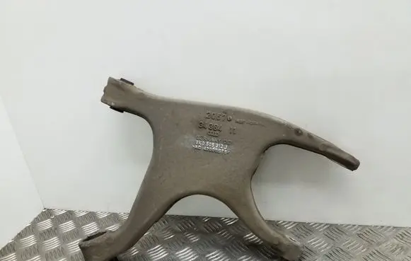 Audi A4 S4 B8 8K Rear upper control arm/wishbone 8K0505312J