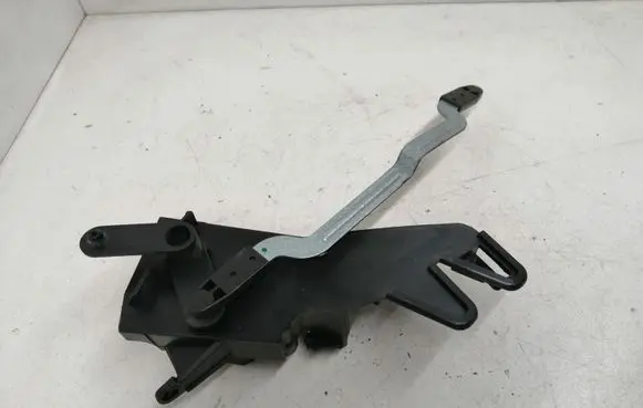 Volvo XC70 Air flap motor/actuator 30676511 061006 16075