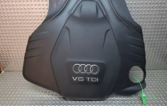 Audi A8 S8 D4 4H Engine cover (trim) S27705698 059103925CB