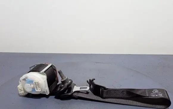 Jeep Grand Cherokee Front seatbelt 1GE12DX9AC