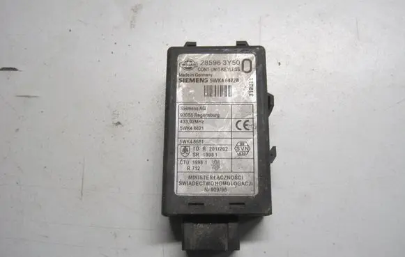 Nissan X-Trail T30 Keyless (KESSY) go control unit/module 285963Y50