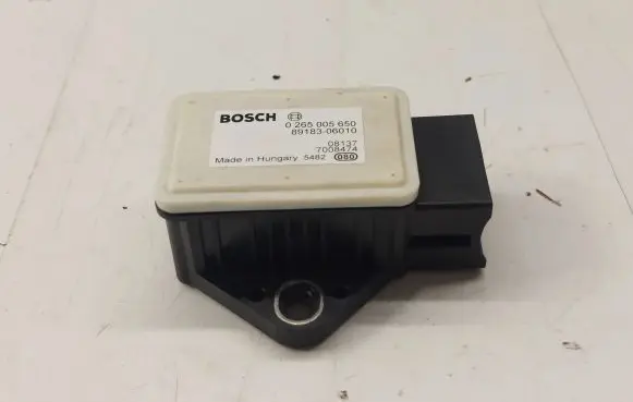Toyota Auris 150 ESP acceleration yaw rate sensor 0265005650 8918306010