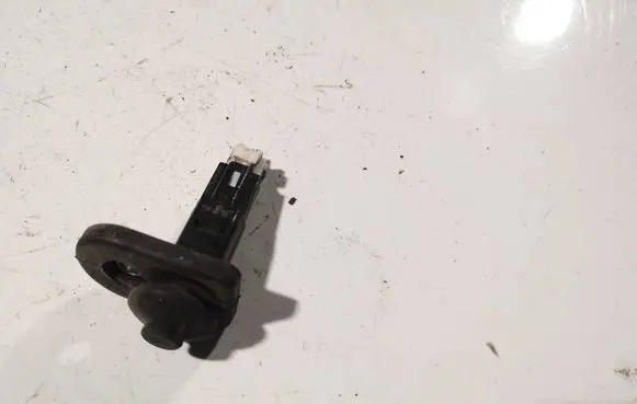 Mitsubishi Galant Front door sensor 