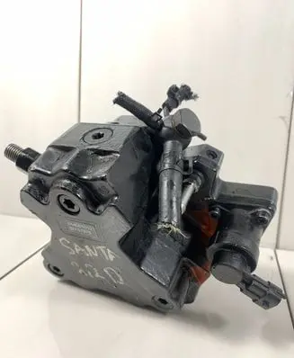 Hyundai Santa Fe Fuel injection high pressure pump 0445010121