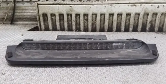 Volvo S80 Third/center stoplight 9483132