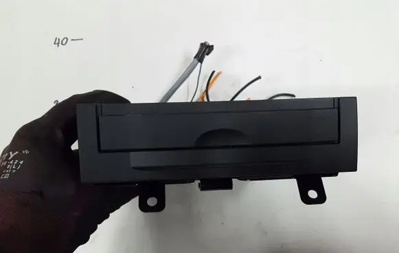 Volvo C30 Navigation unit CD/DVD player 31357743