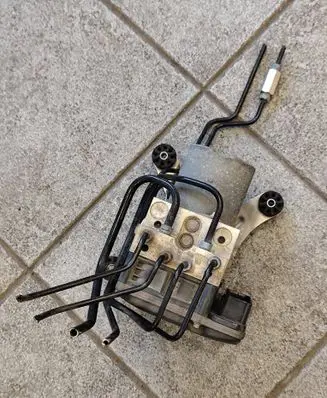 BMW 5 F10 F11 ABS Pump 6799515 34516799515