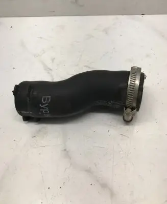 Audi A6 S6 C6 4F Intercooler hose/pipe 4F0145708C