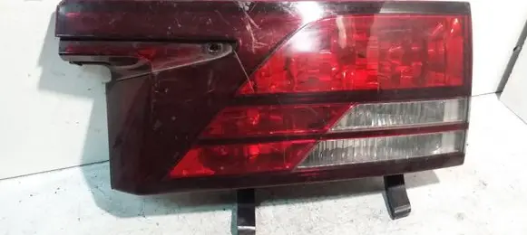 Toyota Previa (XR30, XR40) II Tailgate rear/tail lights 28170 8742