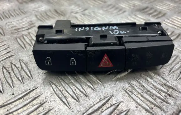 Opel Insignia A Hazard light switch 13324594