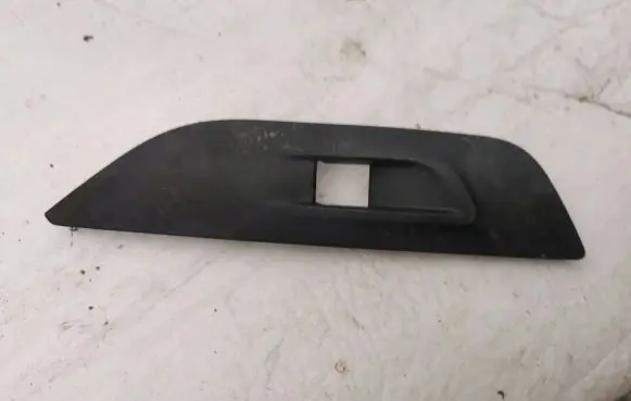 Peugeot 2008 II Electric window control switch 9826360077