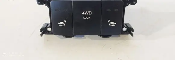 Hyundai Santa Fe Differential lock switch 