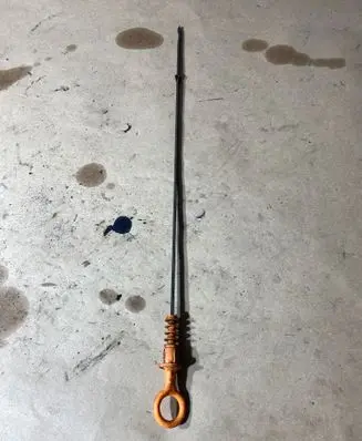 Volkswagen PASSAT B6 Oil level dip stick 038115611B