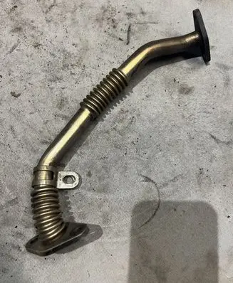 Mitsubishi Pajero EGR valve line/pipe/hose
