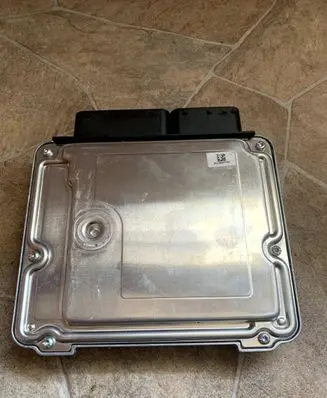 BMW 1 F20 F21 Engine control unit/module 8578945